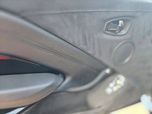 Used 2019 Aston Martin V8 Vantage Coupe RWD image 23