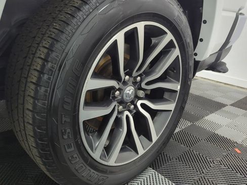Used 2025 RAM 1500 Limited AWD/4WD image 40