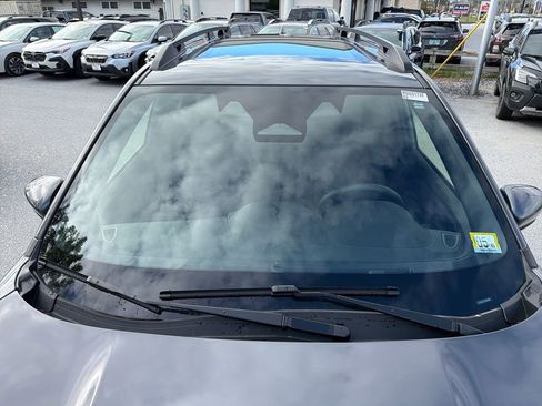 Certified 2025 Subaru Forester Premium AWD/4WD image 6