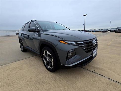 Used 2024 Hyundai Tucson SEL w/ Convenience Package FWD image 3