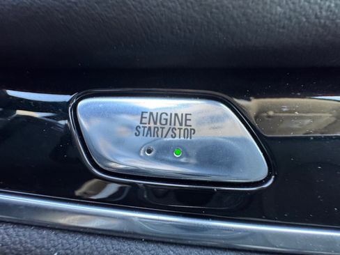 Used 2023 Buick Enclave Avenir w/ Avenir Technology Package FWD image 30