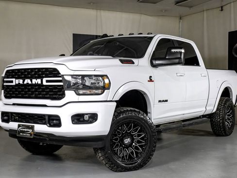 Used 2023 RAM 2500 Lone Star w/ Night Edition image 5