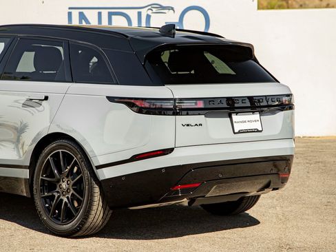 New 2026 Land Rover Range Rover Velar Dynamic SE image 10
