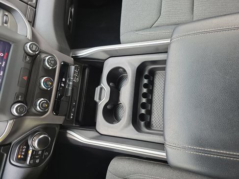 Used 2019 RAM 1500 Big Horn AWD/4WD image 25