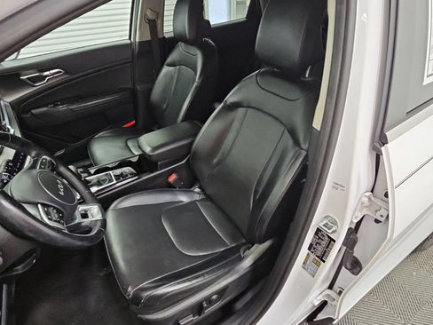 Used 2023 Kia Sportage EX FWD image 30