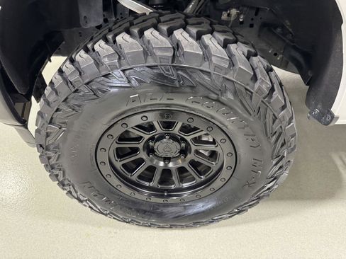 Used 2025 Ford F150 XL image 30