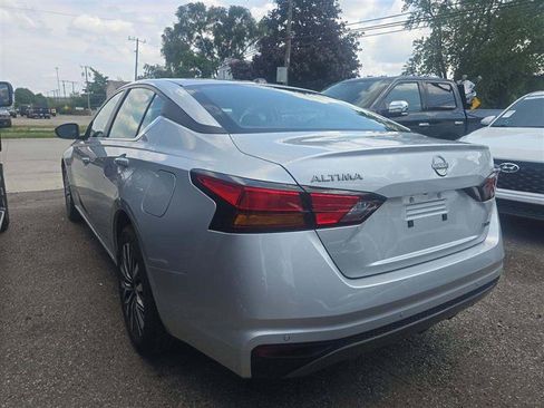 Used 2026 Nissan Altima 2.5 SV AWD/4WD image 4