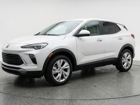 Used 2025 Buick Encore GX Preferred image 3