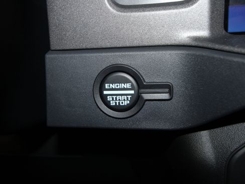 New 2025 Ford Bronco Base w/ Sasquatch Package image 9