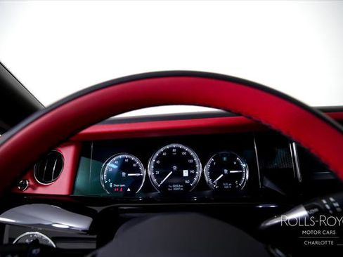 Certified 2024 Rolls-Royce Phantom Extended Wheelbase w/ The Phantom Package image 14