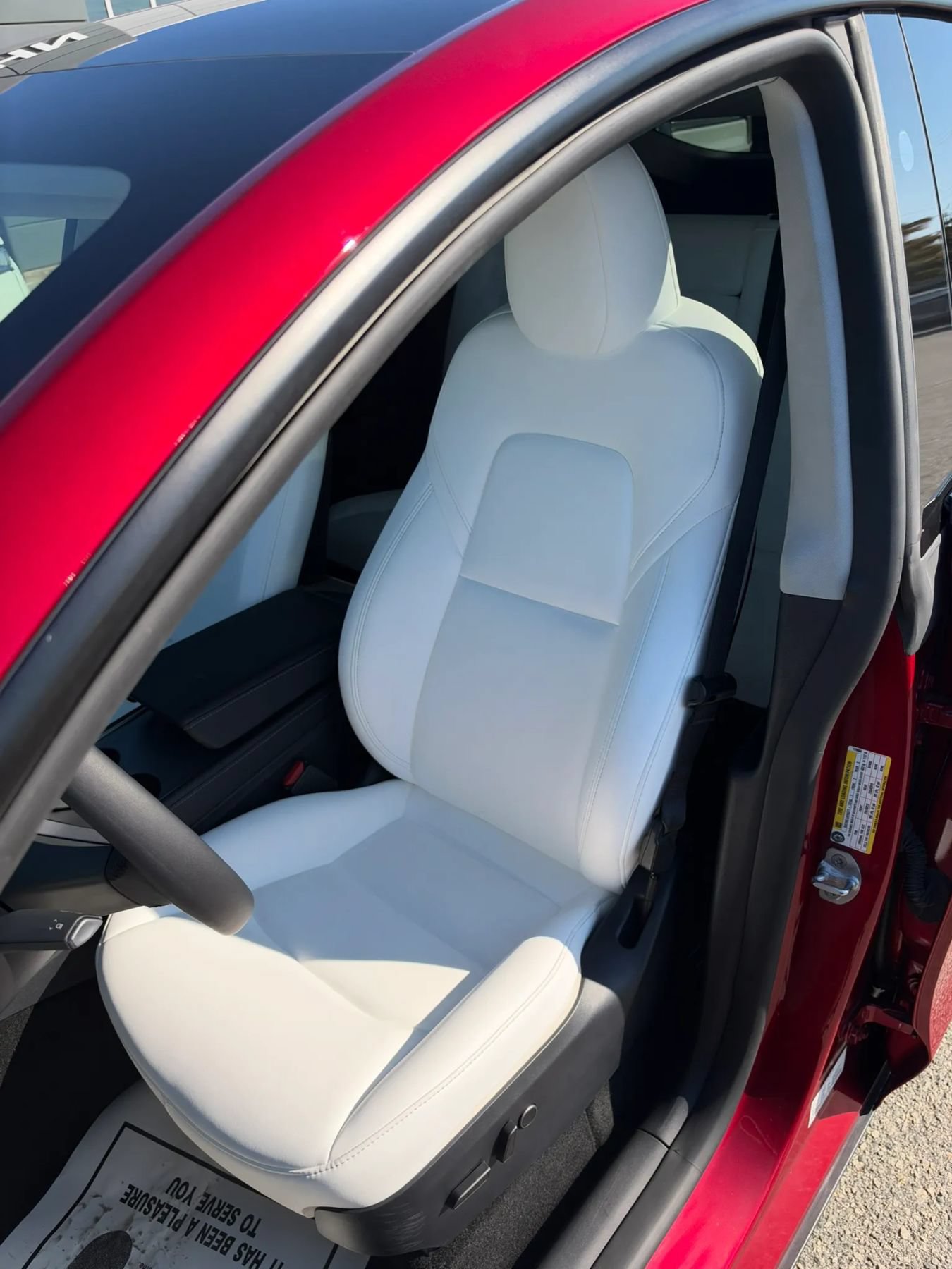 Used 2024 Tesla Model Y Long Range AWD/4WD image 6