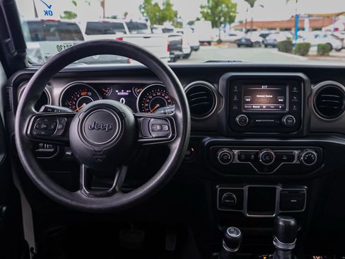 Used 2021 Jeep Wrangler Unlimited Sport image 20