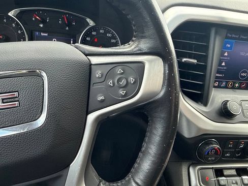 Used 2020 GMC Acadia SLE w/ LPO, Floor Liner Package FWD image 15