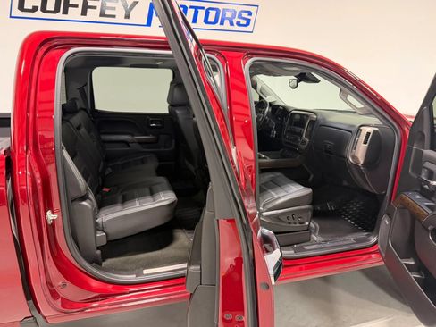 Used 2018 GMC Sierra 3500 Denali w/ Duramax Plus Package AWD/4WD image 17