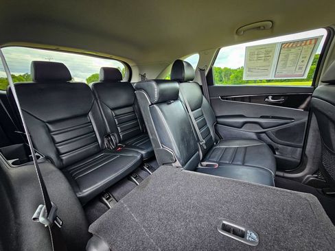Used 2019 Kia Sorento EX AWD/4WD image 37