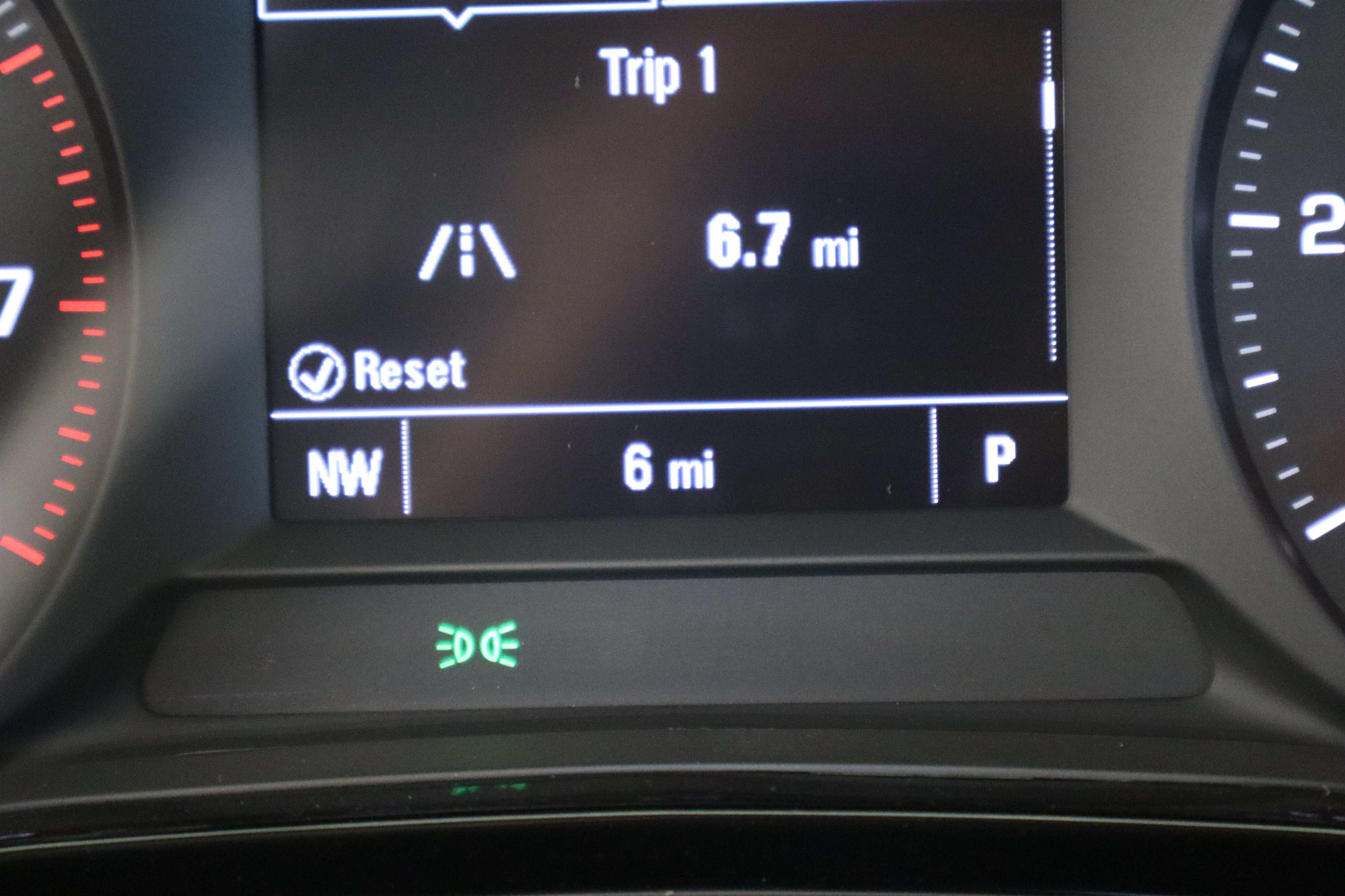 New 2026 Chevrolet Trax LS w/ LS Convenience Package FWD image 20