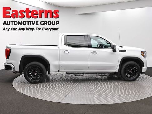 Used 2022 GMC Sierra 1500 Elevation image 4