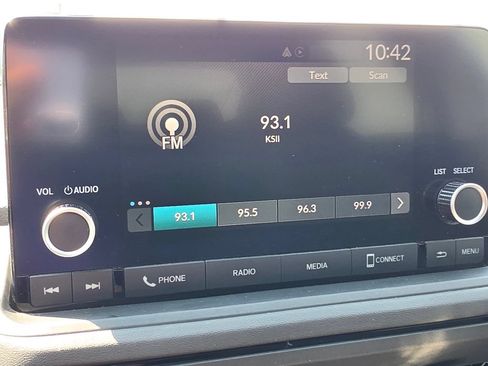Used 2024 Honda Accord LX image 23