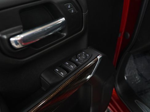 Used 2021 GMC Sierra 1500 Elevation image 18