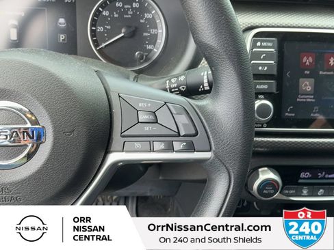 Used 2020 Nissan Kicks SV FWD image 19