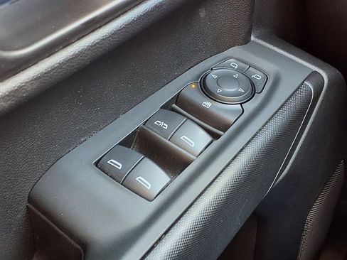Used 2024 Chevrolet Silverado 1500 Custom RWD image 19