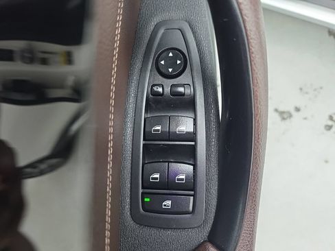 Used 2021 BMW X1 xDrive28i w/ Convenience Package AWD/4WD image 17