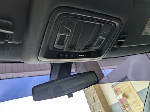 Used 2020 Chevrolet Silverado 1500 LT w/ All-Star Edition image 27