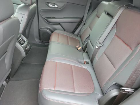 Used 2025 Chevrolet Blazer RS FWD image 14