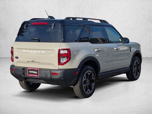 New 2025 Ford Bronco Sport Outer Banks image 2
