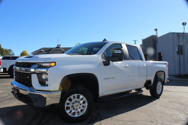 Used 2022 Chevrolet Silverado 2500 LT w/ Fleet Comfort Package AWD/4WD image 1