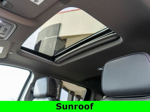 Used 2025 GMC Sierra 1500 Denali w/ Denali Reserve Package image 12