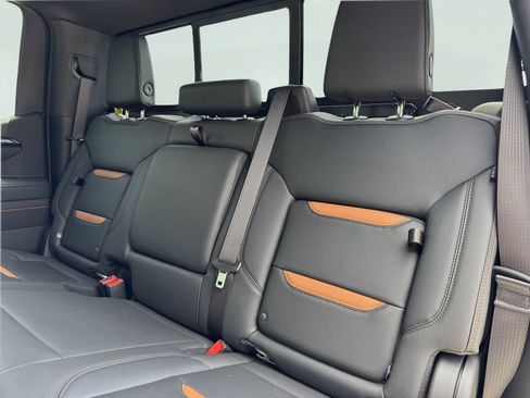 New 2026 GMC Sierra 1500 AT4 w/ AT4 Premium Package AWD/4WD image 20