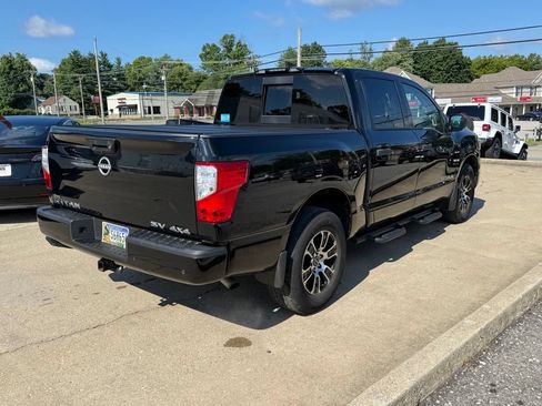 Used 2023 Nissan Titan SV w/ SV Convenience Package AWD/4WD image 6