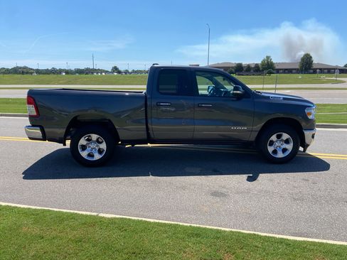 Used 2019 RAM 1500 Big Horn image 13