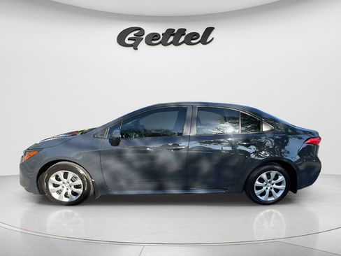 Used 2025 Toyota Corolla LE FWD image 8