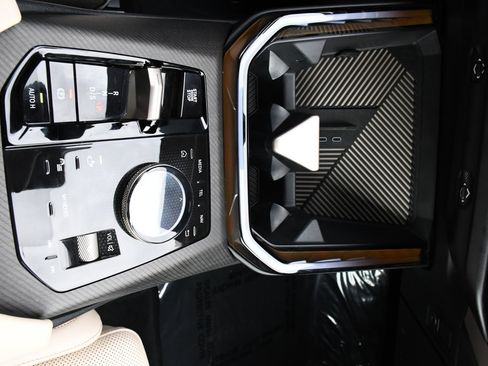 Certified 2025 BMW X3 xDrive30i w/ Convenience Package image 16