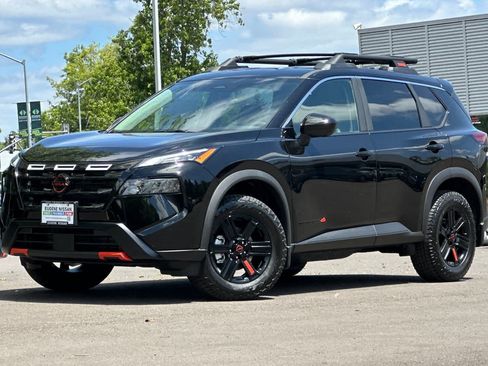 New 2026 Nissan Rogue SV AWD/4WD image 1