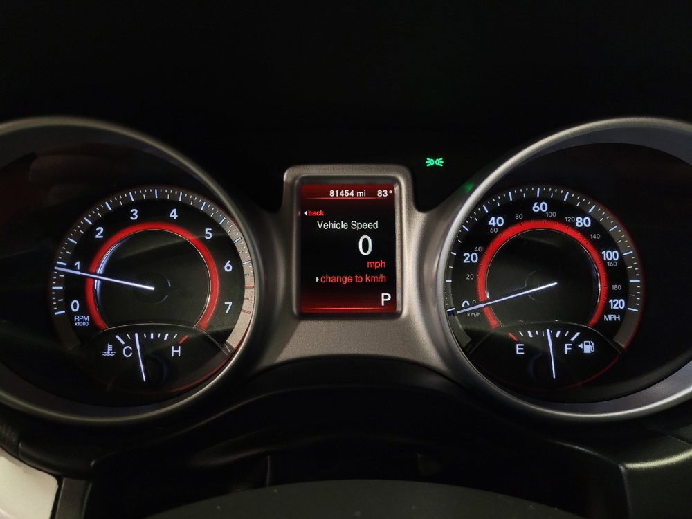 Used 2020 Dodge Journey SE w/ SE Popular Equipment Group FWD image 23
