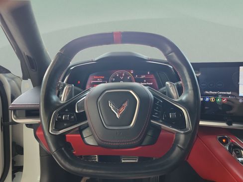 Used 2021 Chevrolet Corvette Stingray Premium Conv w/ Z51 Performance Package RWD image 15