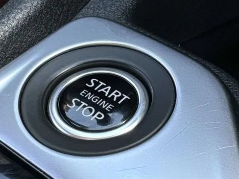 Used 2025 Nissan Sentra SV FWD image 39