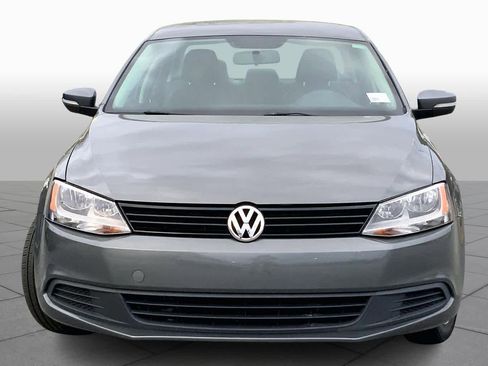 Used 2012 Volkswagen Jetta SE image 3