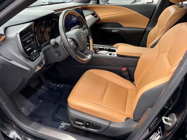 Certified 2026 Lexus RX 350 Premium Plus w/ Accessory Package (Z1) FWD image 9
