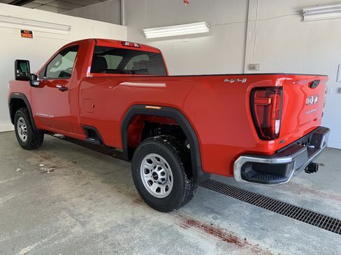 New 2026 GMC Sierra 3500 Pro w/ Convenience Package image 4