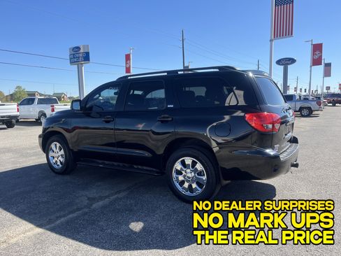 Used 2008 Toyota Sequoia SR5 image 5