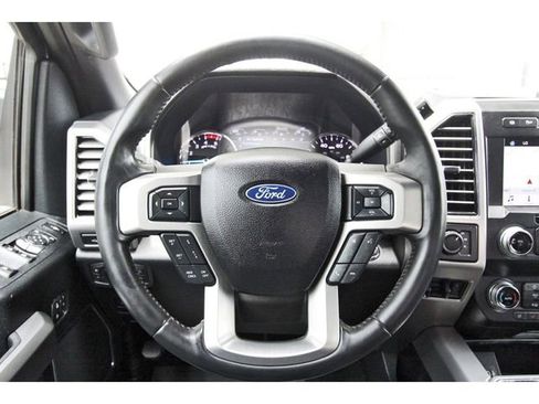 Certified 2019 Ford F250 Platinum w/ Platinum Ultimate Package AWD/4WD image 14