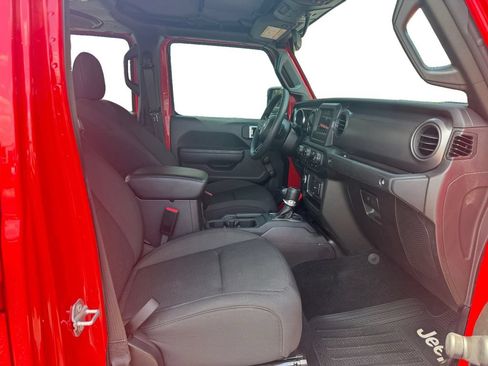 Used 2023 Jeep Gladiator Sport AWD/4WD image 15