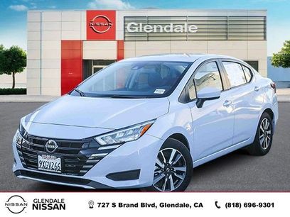 Used 2025 Nissan Versa SV w/ Trunk Package