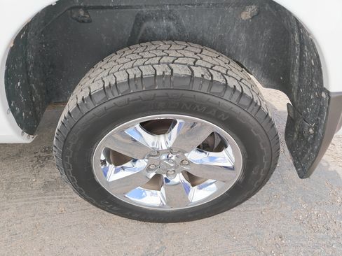 Used 2016 RAM 1500 Big Horn AWD/4WD image 12