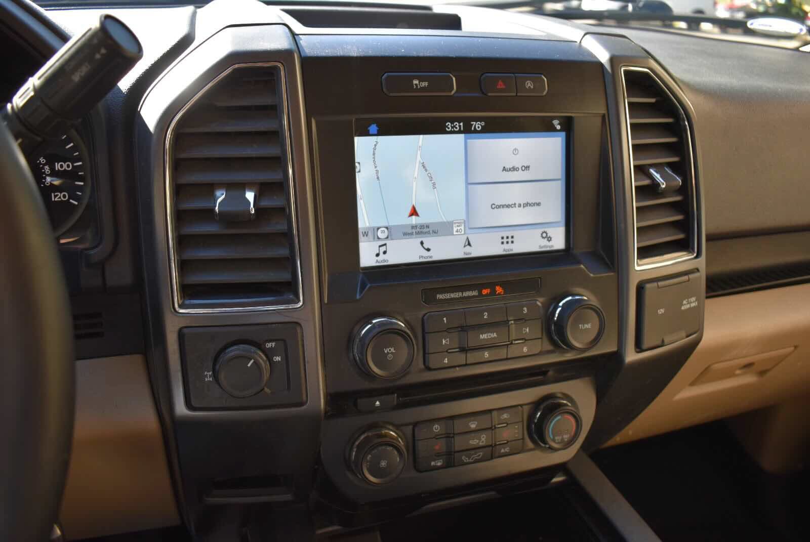 Used 2017 Ford F150 XLT w/ Equipment Group 302A Luxury RWD image 16