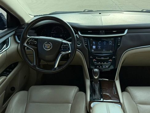 Used 2013 Cadillac XTS FWD image 12